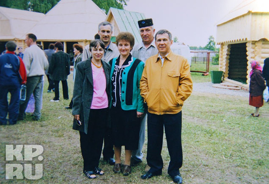 Одноколассники надеются, что президент Татарстана приедет на 40-летие со дня окончания школы Фото: из личного архива